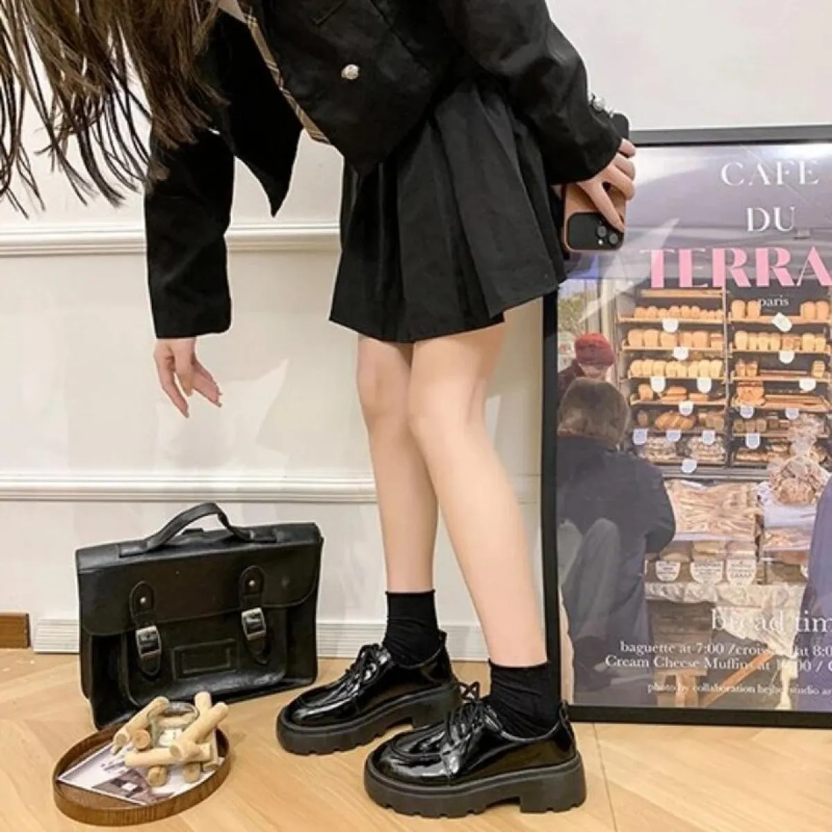 2024 Donna Primavera Nuova Piattaforma Nera Scarpe Basse Mocassini da Donna Slip On Scarpe da Barca Oxford Casual in Pelle di De