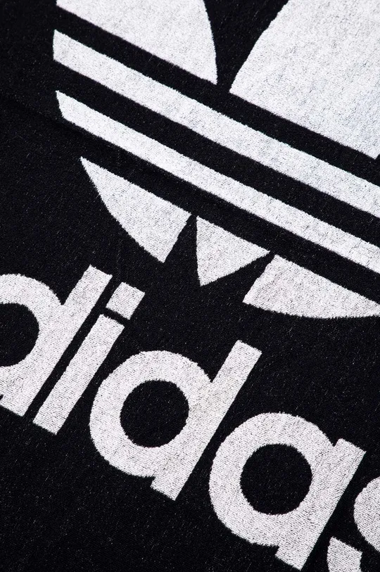 adidas Originals asciugamano con aggiunta di lana