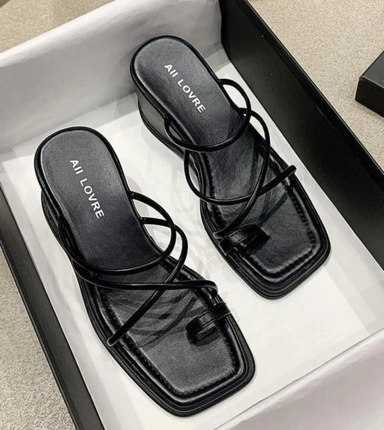 Comemore  Soft Hawaiian Female Shoes Rubber Flip Flops Slippers Casual Slides Women Heels Sandals High Heel Platform Wed