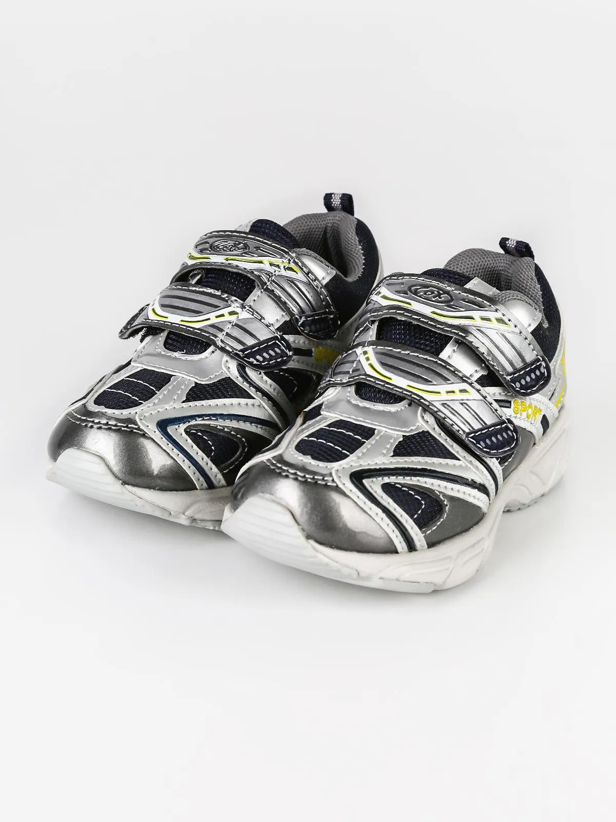 Cox Chaussures bébé avec des larmes