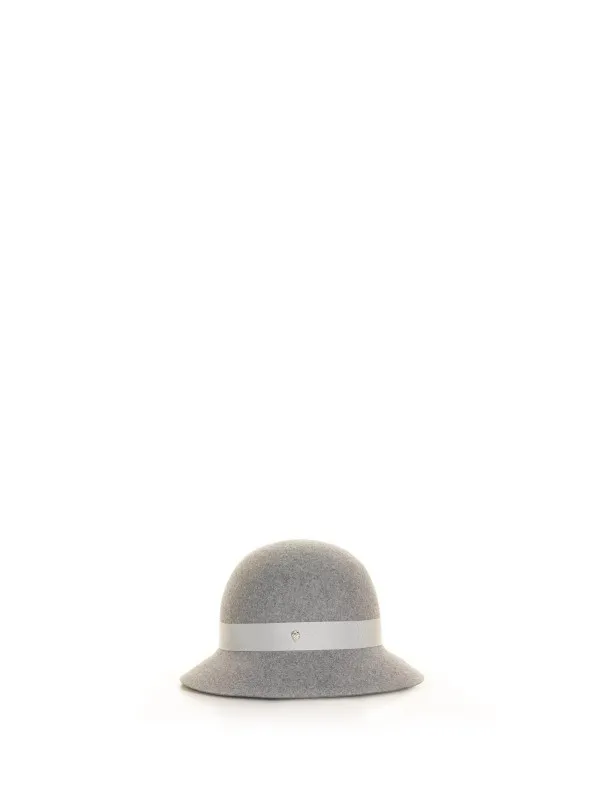 Etta Conscious hat with round cloche