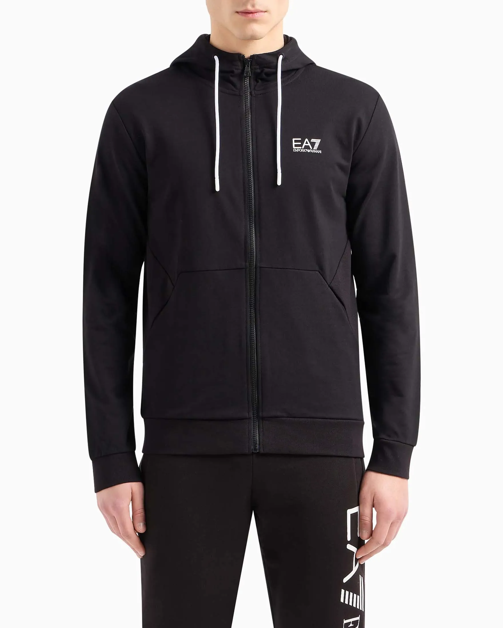 Felpa nera in puro cotone con cappuccio chiusura zip e maxi logo sul retro