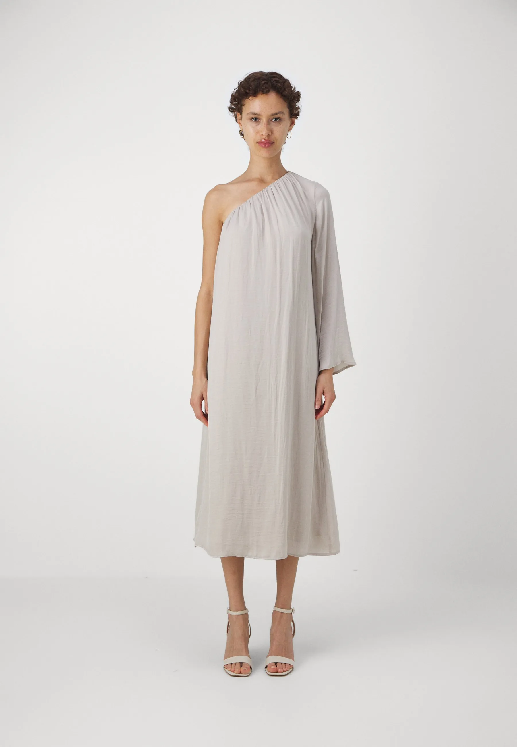 FLUID ONESHOULDER DRESS - Vestito elegante