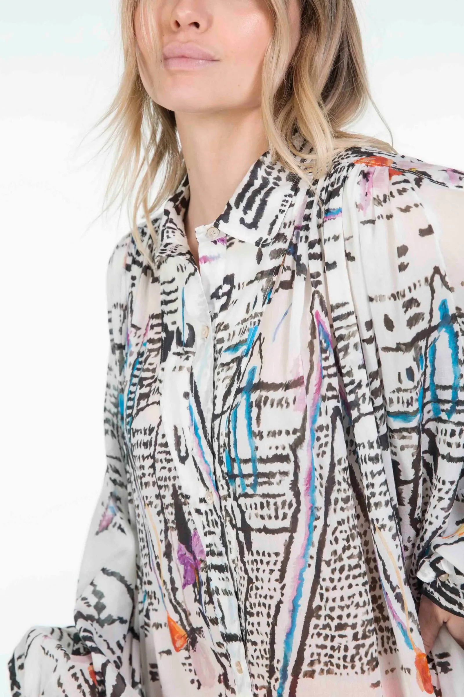 FORTE_FORTE  Camicia bohemienne in voile stampa “good vibes” variante colore Avorio