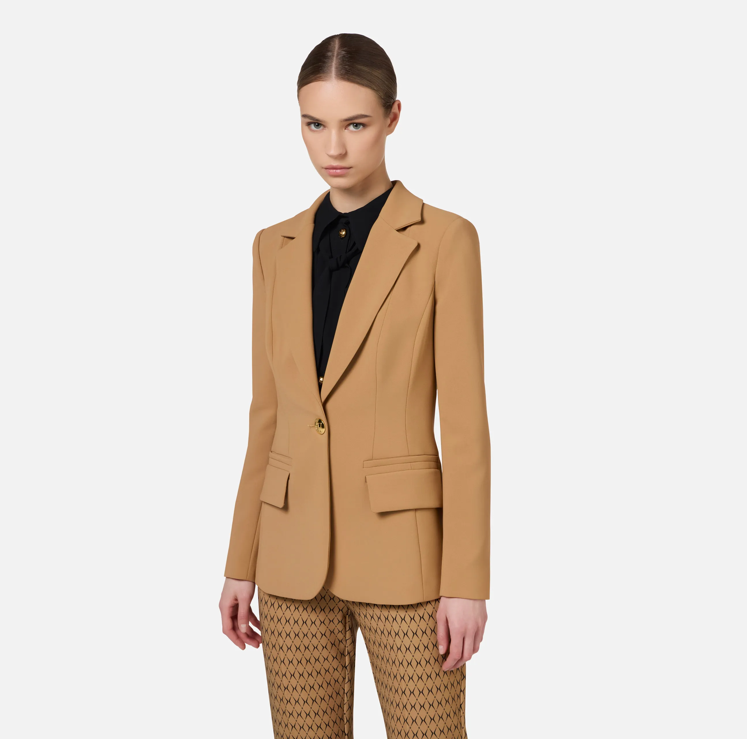 Giacca in crêpe stretch sfiancata