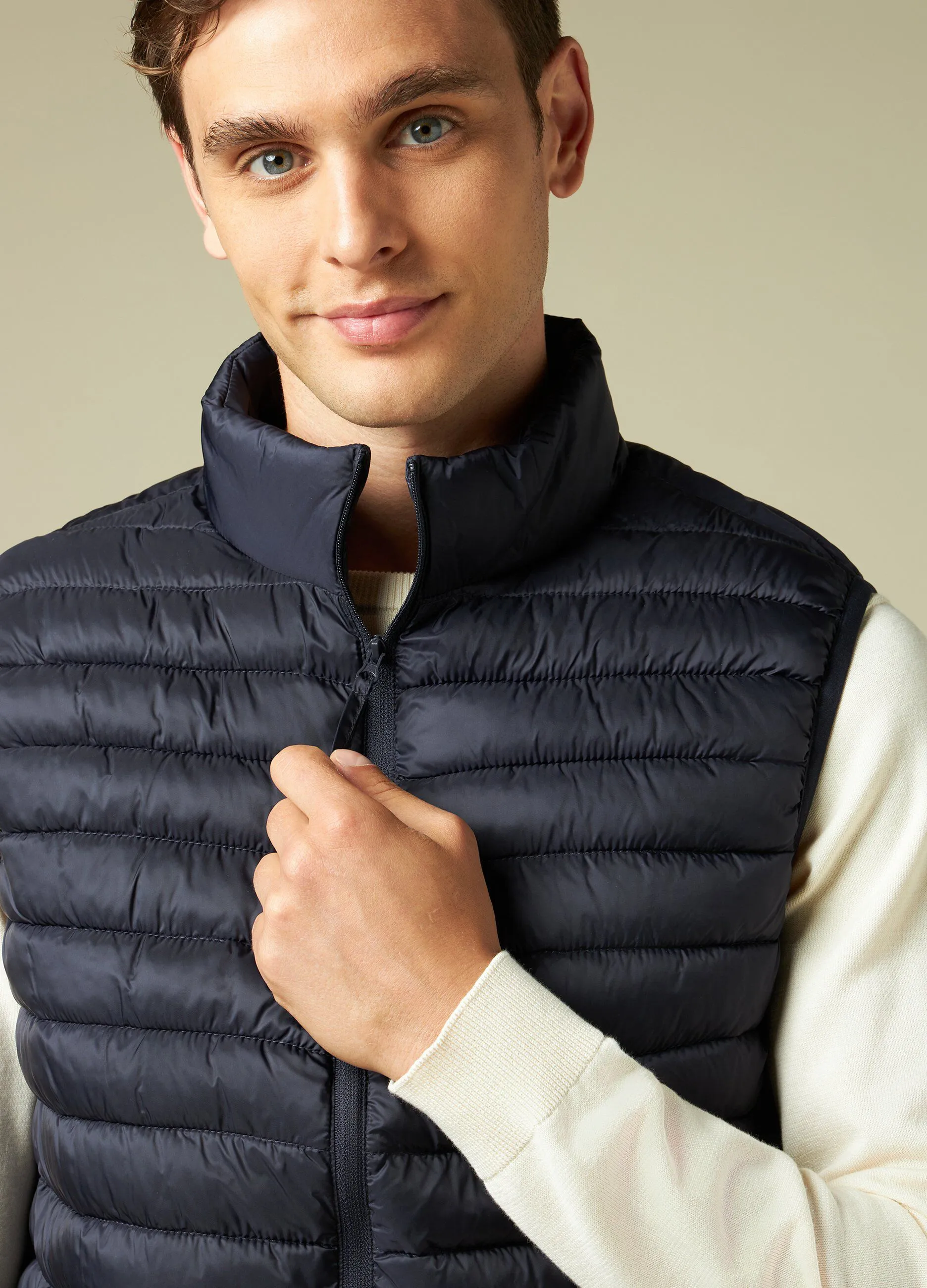 J. HART & BROS  Giubbino imbottito smanicato full zip uomo