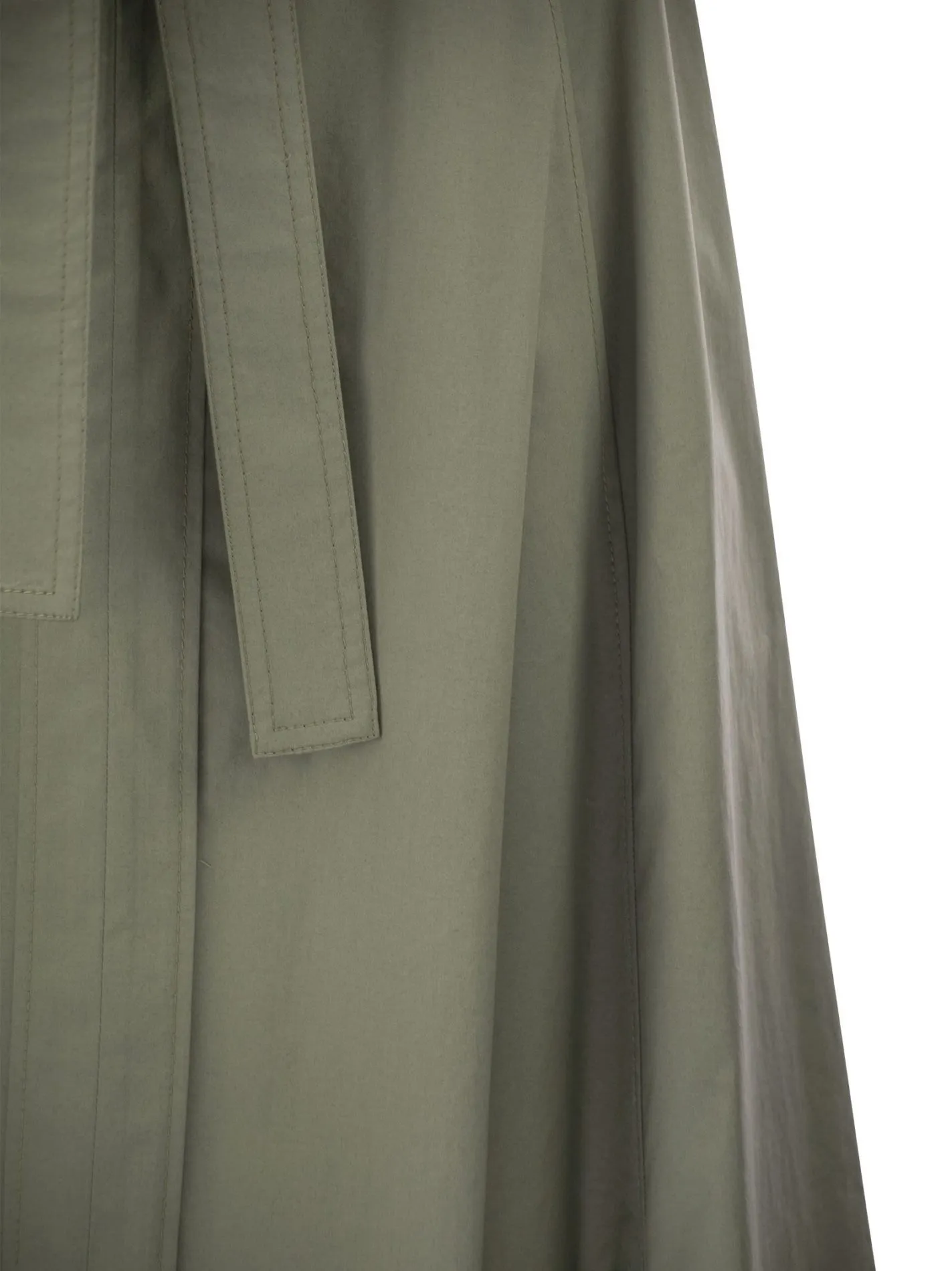 Long skirt in lightweight stretch cotton satin