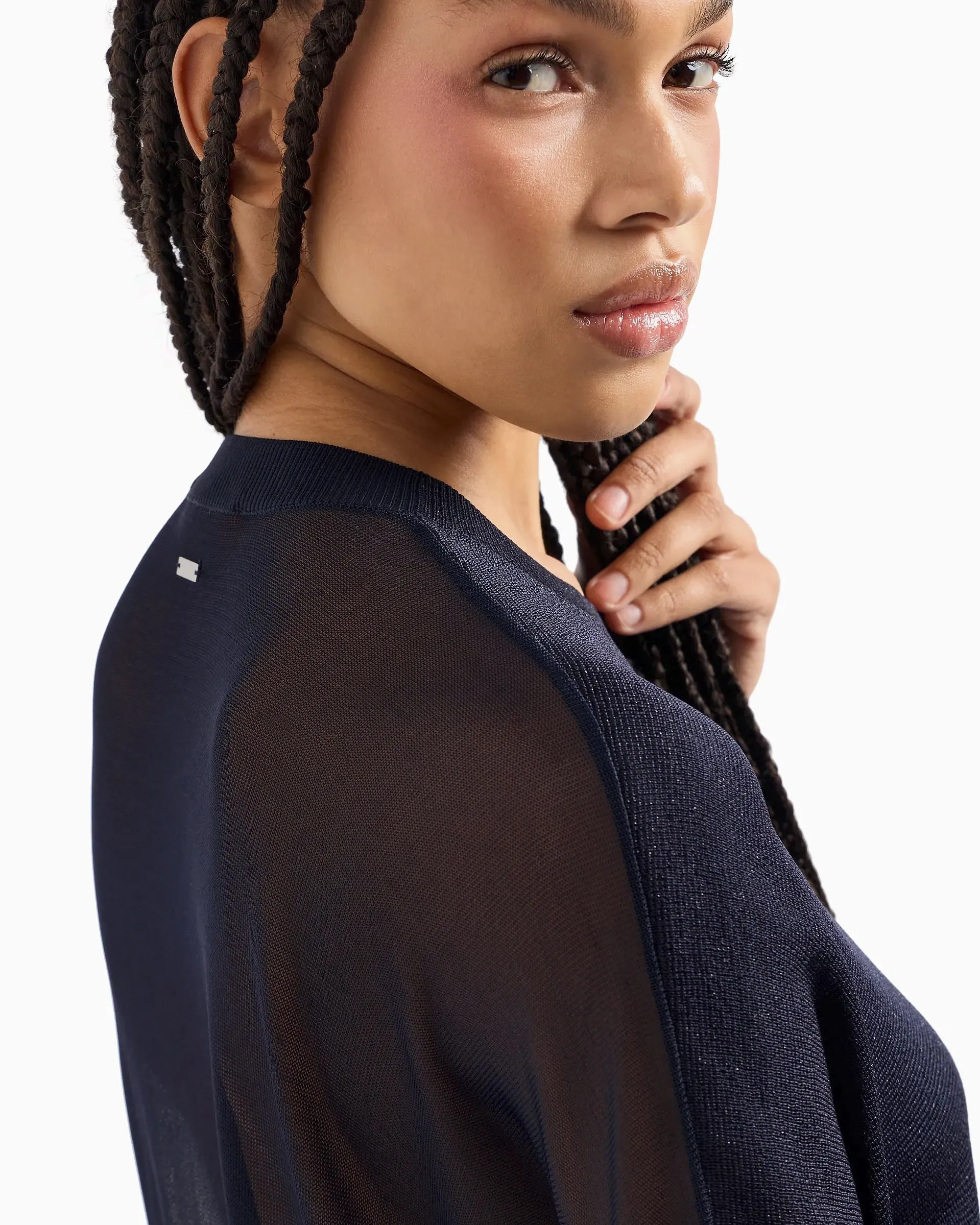 Maglia blu in viscosa semi trasparente con maniche corte