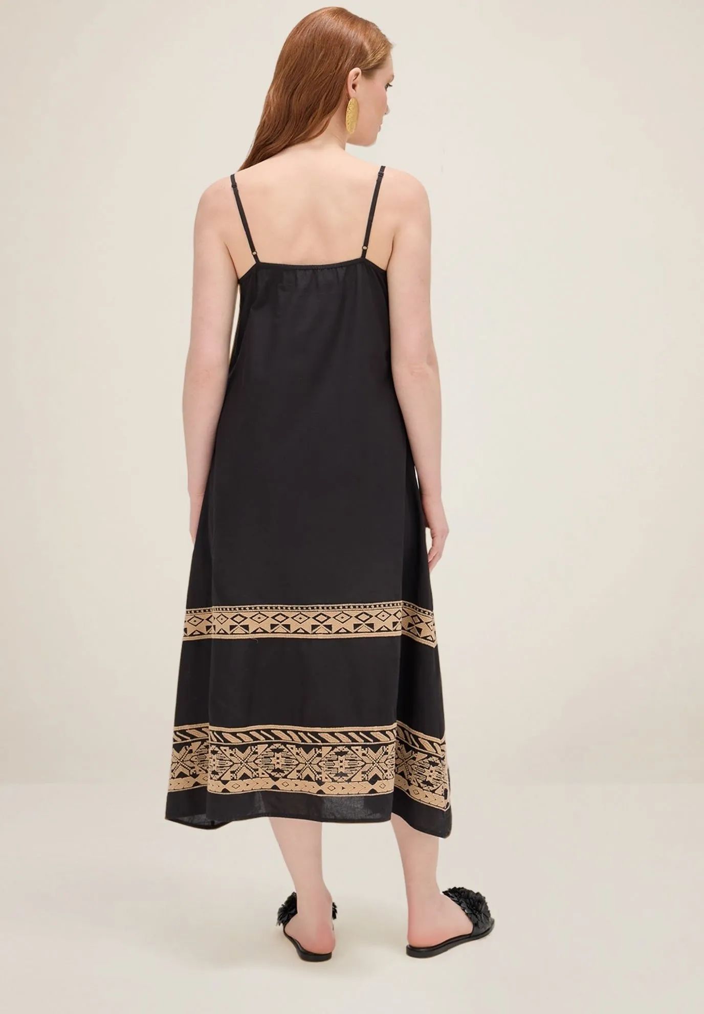 MIDI CON RICAMI - Vestito estivo