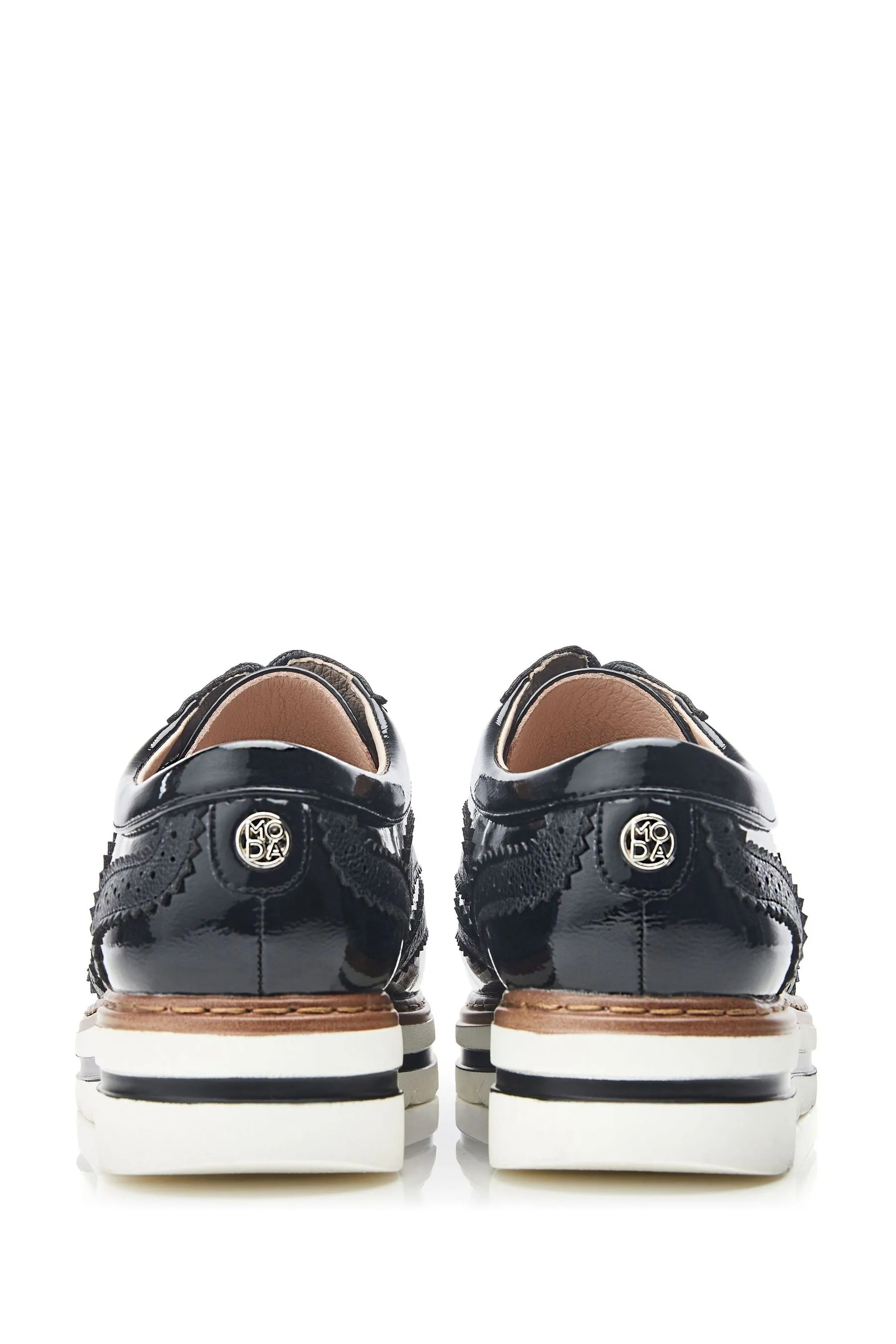 Moda in Pelle Bennisiss Pizzo - Nero in vernice - Brogue