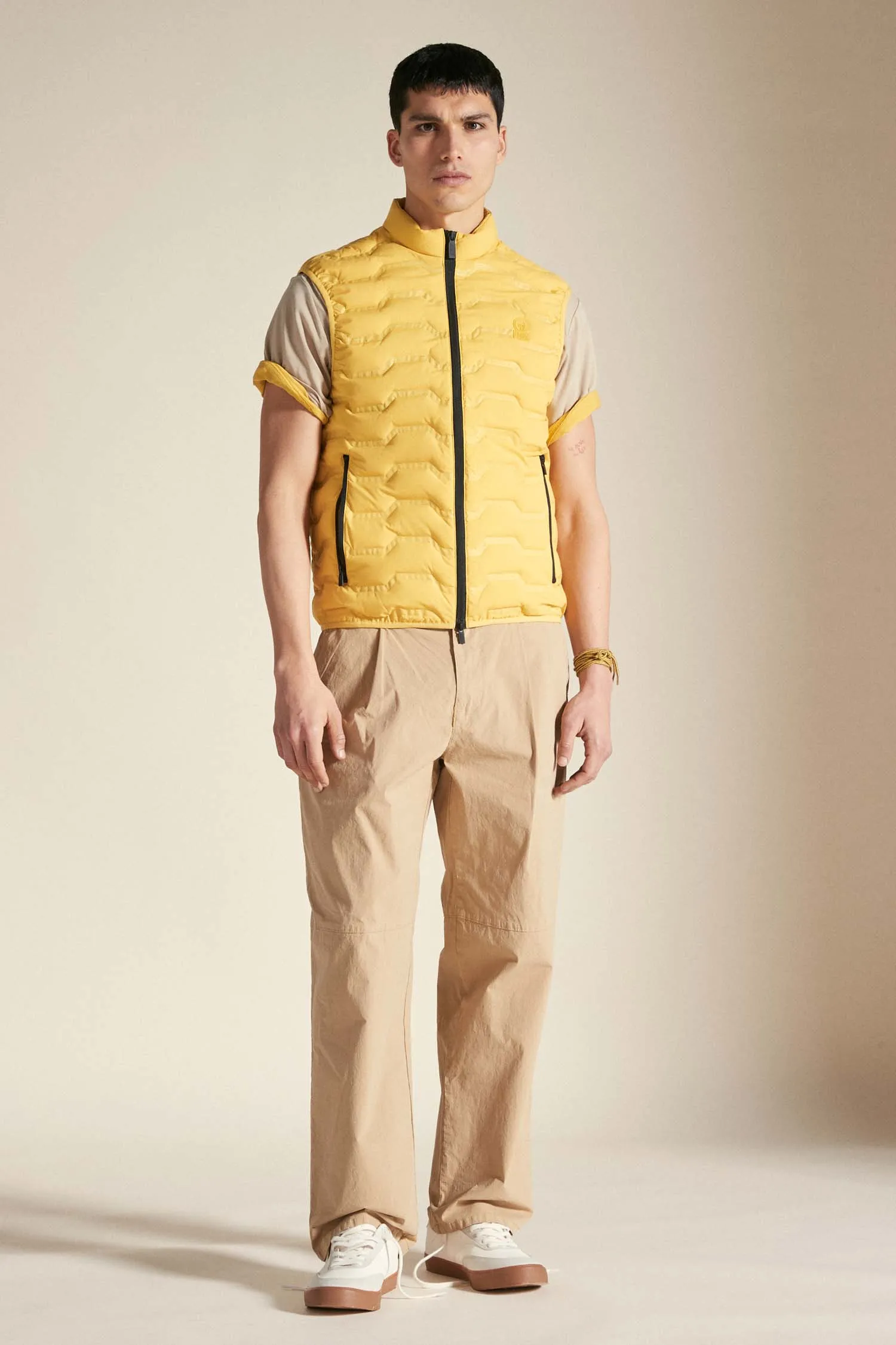 NAOS –  Gilet giallo ocra tecnico