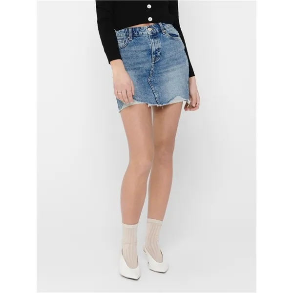 Only gonna di jeans