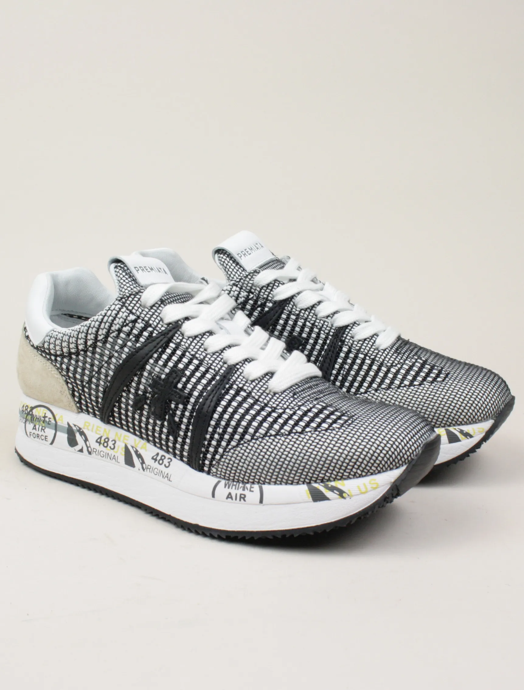 Premiata Conny 5205
