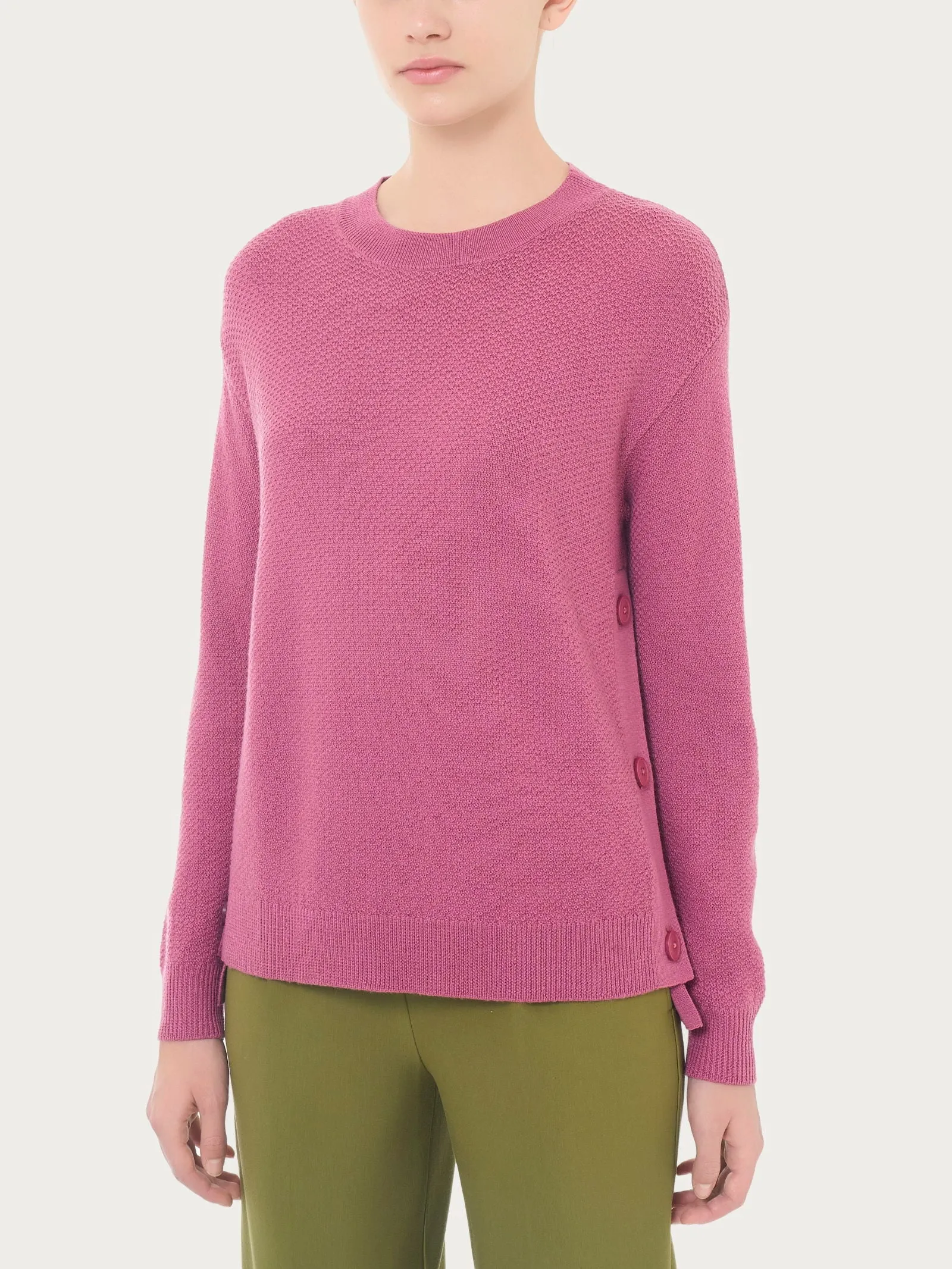 Pullover girocollo con bottoni laterali in Merino Soft - Red Violet