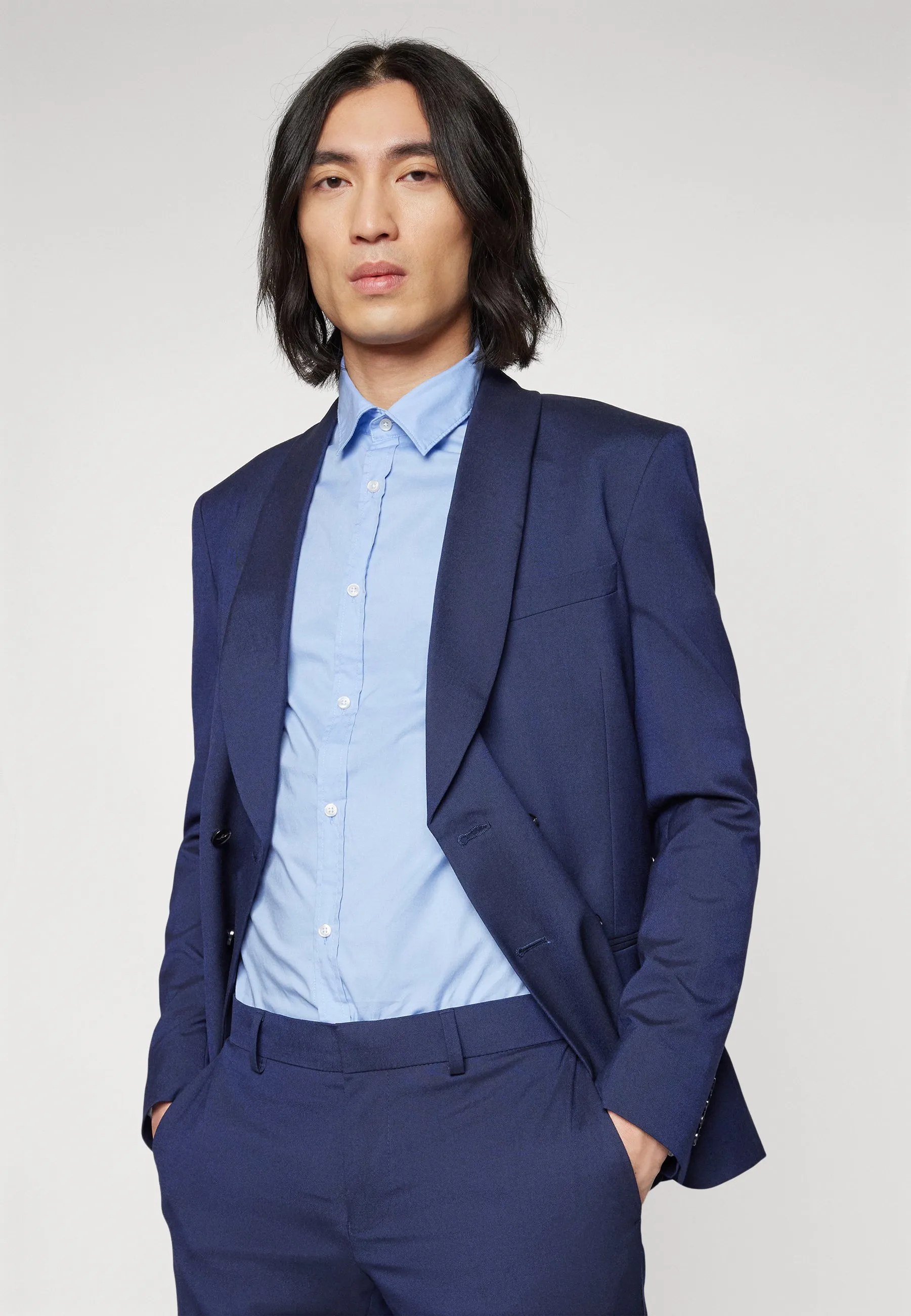 RE-IMAGINED SHAWL SUIT - Completo