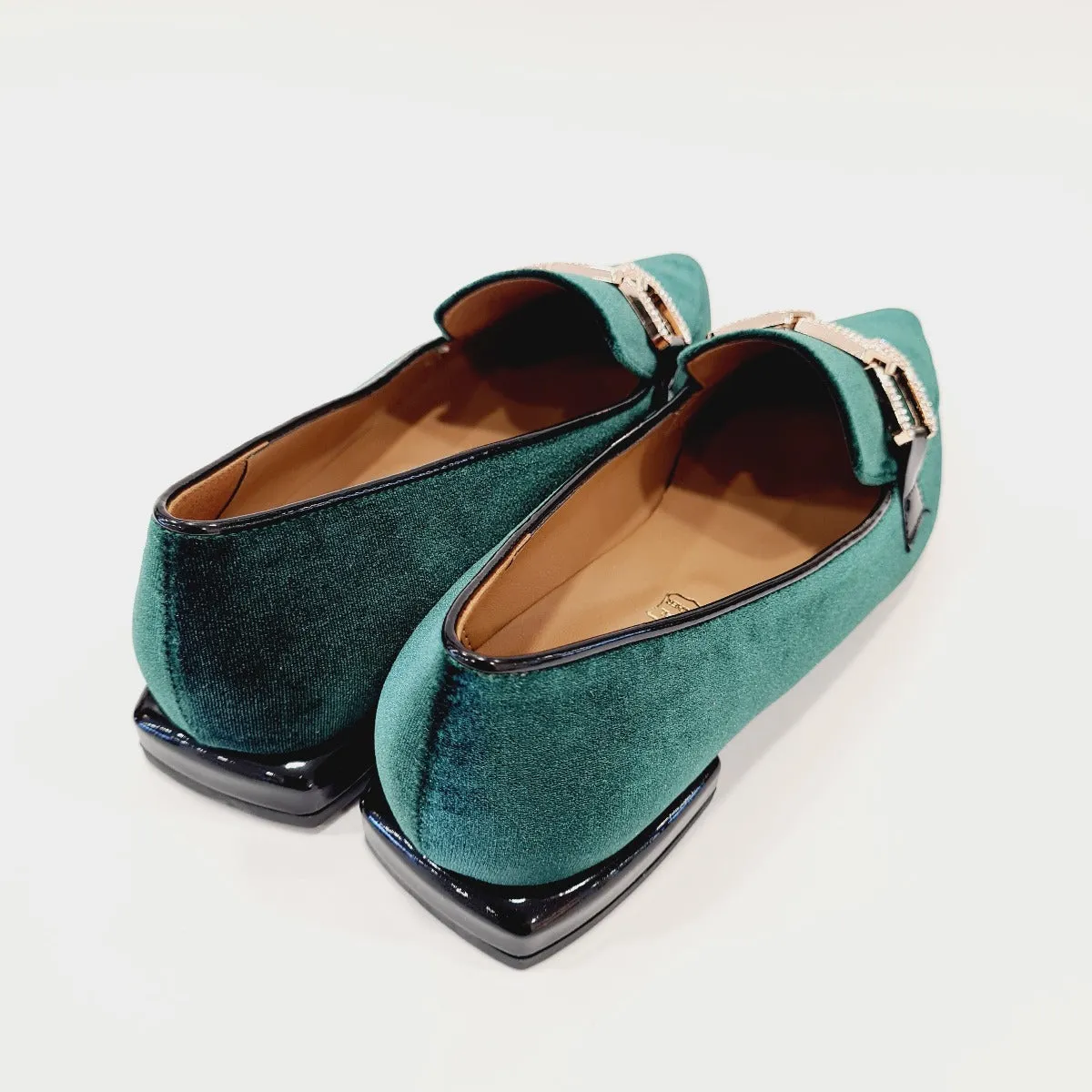 San Piero mocassino donna velluto verde con accessorio oro rif.22