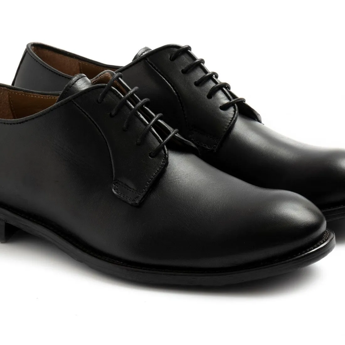 Scarpa allacciata derby Sangiorgio in pelle nera