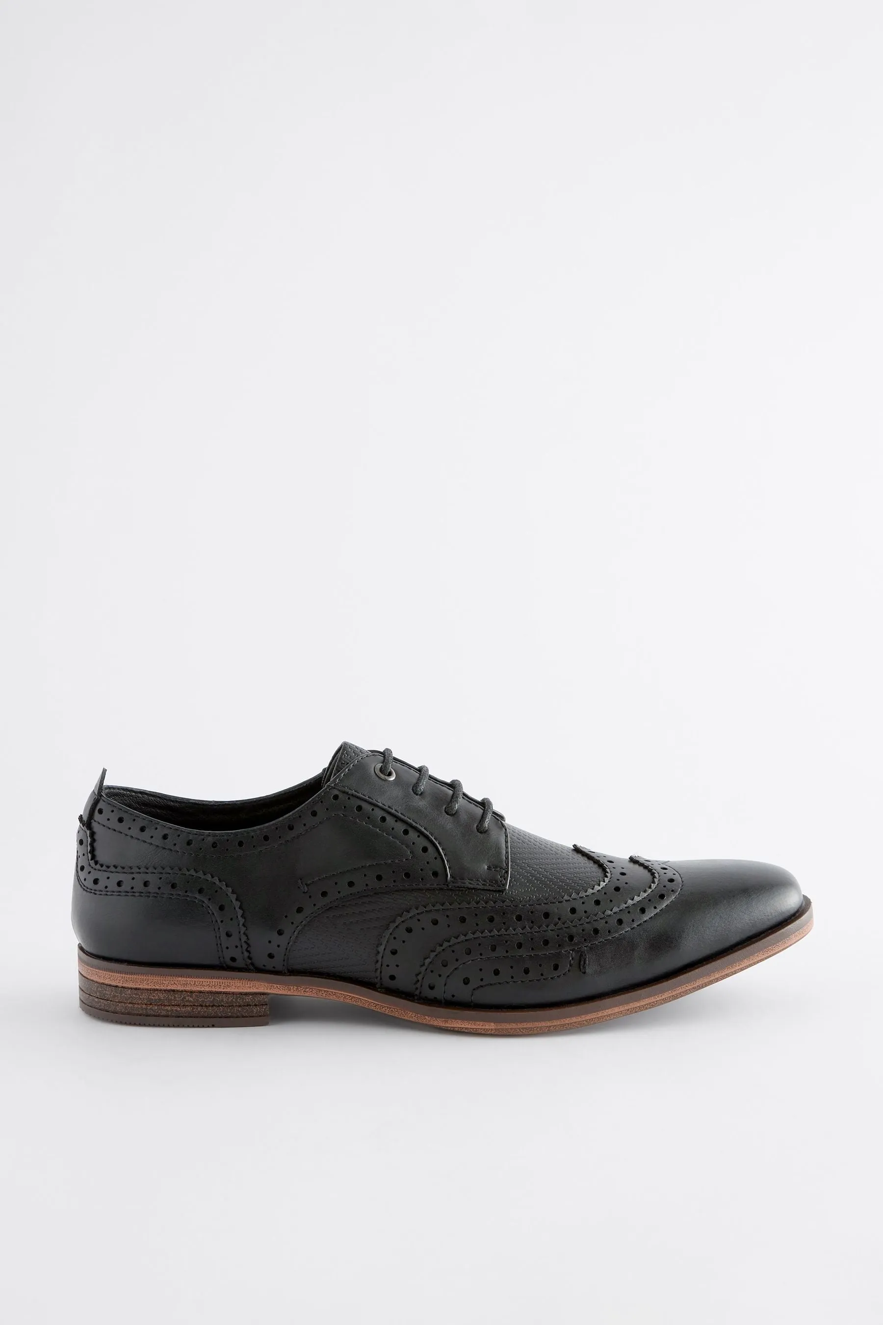 Scarpe brogue con due ali testurizzate    