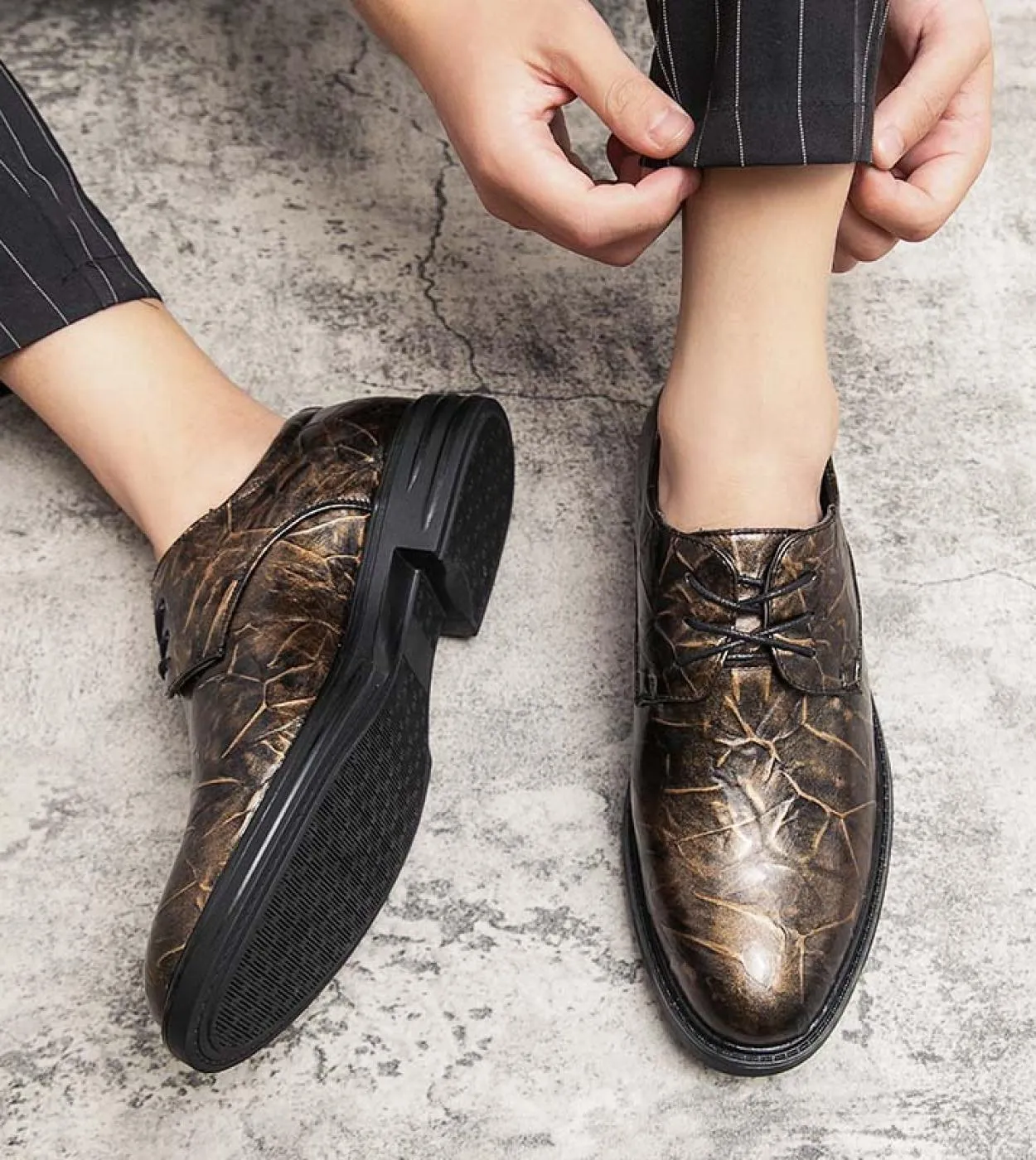 Scarpe da uomo in pelle Oxford di marca di lusso Scarpe eleganti da uomo traspiranti da uomo Calzature da cerimonia per ufficio