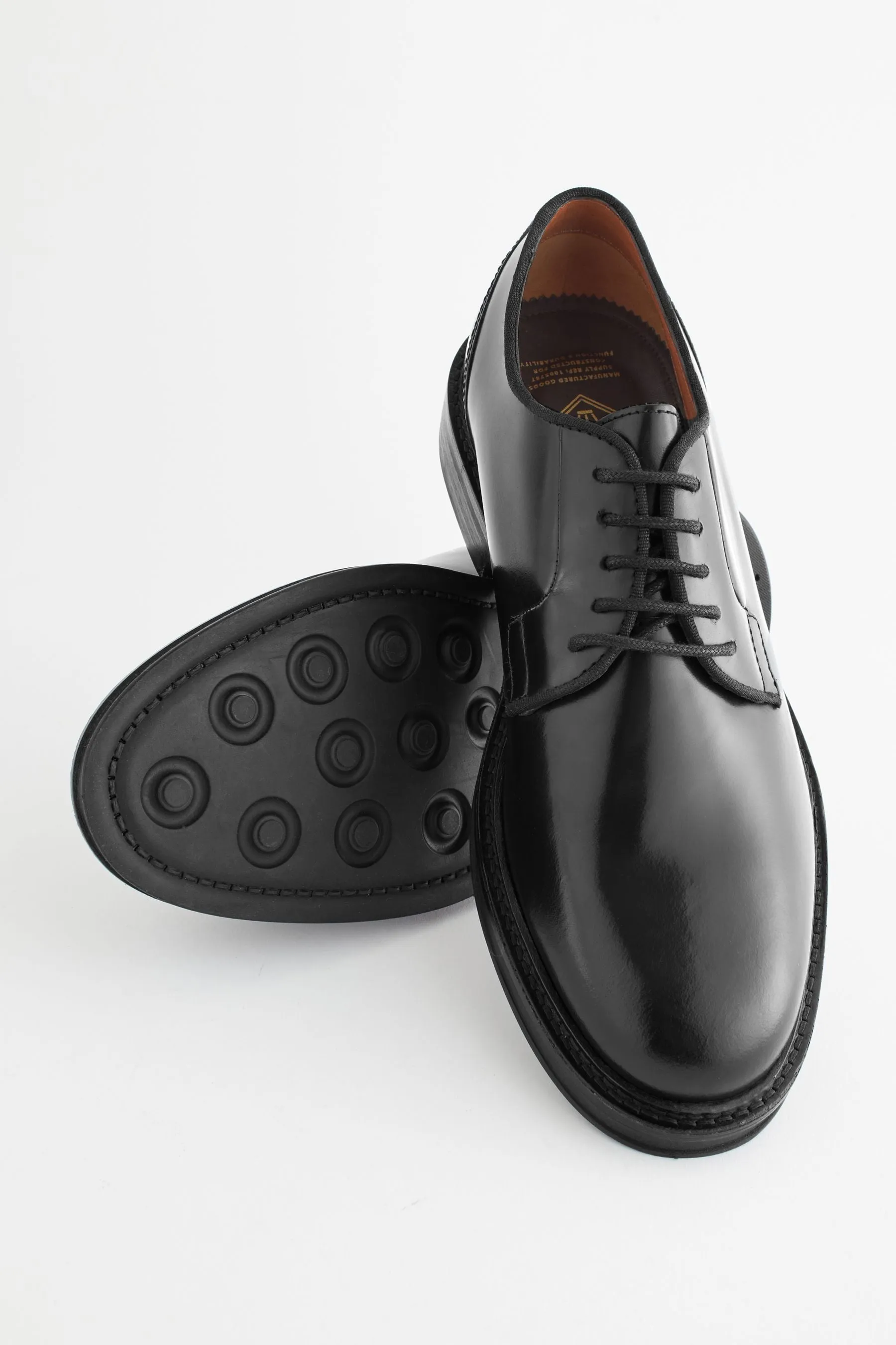 Scarpe Derby in pelle lucida    