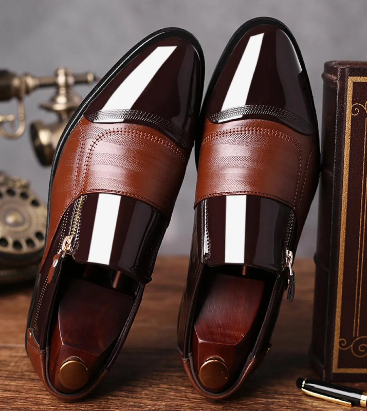 Scarpe eleganti da uomo daffari classiche Moda Scarpe da sposa formali eleganti da uomo Slip On Office Oxford Shoes For Men Bla
