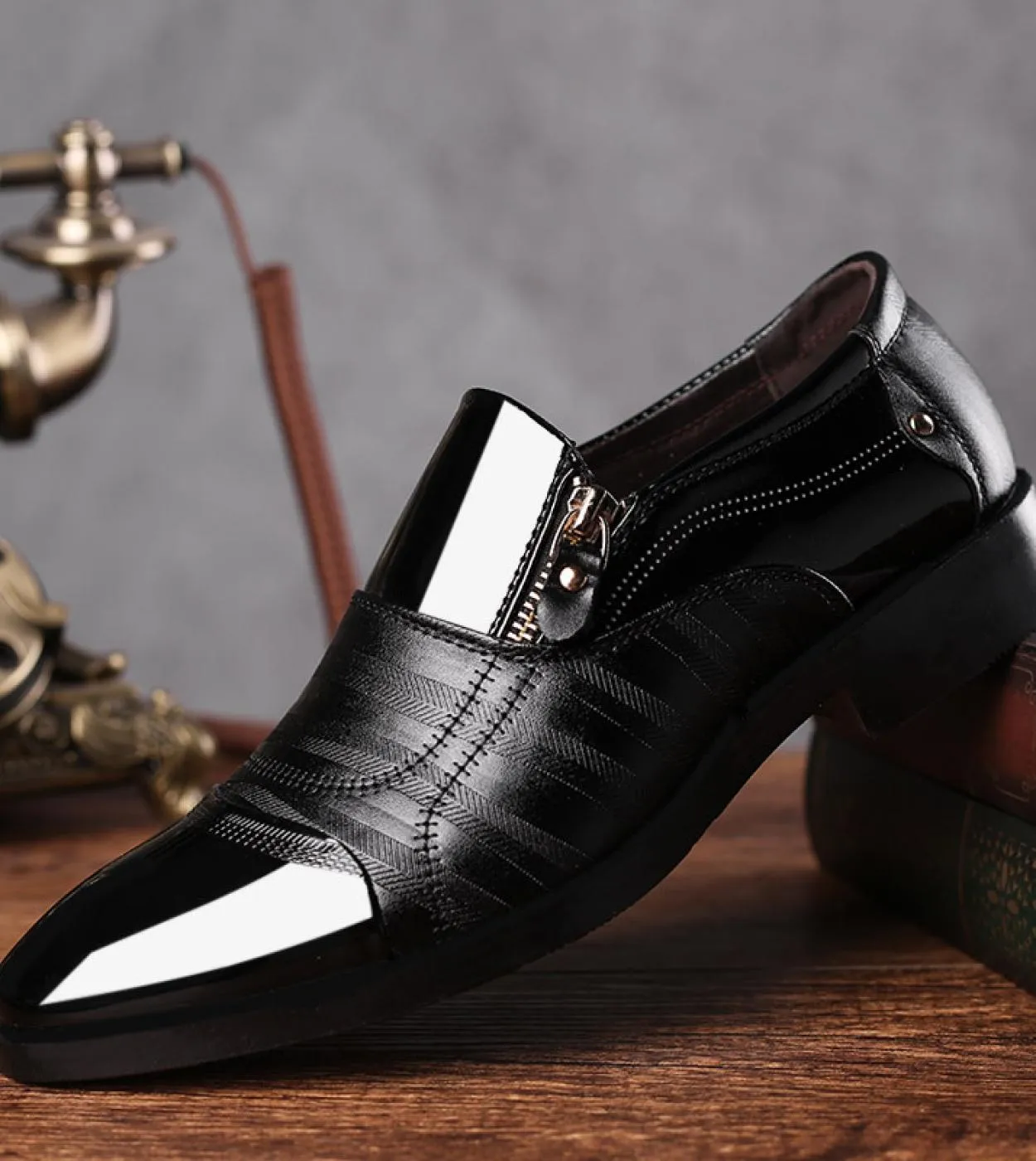 Scarpe eleganti da uomo daffari classiche Moda Scarpe da sposa formali eleganti da uomo Slip On Office Oxford Shoes For Men Bla