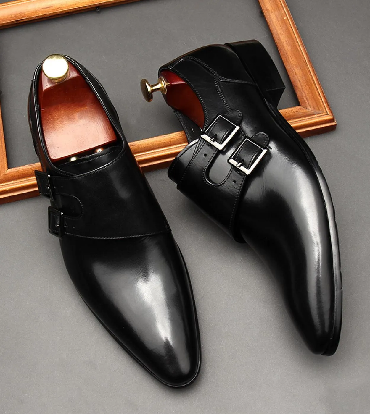 Scarpe eleganti da uomo Mocassini da lavoro in vera pelle di lusso con fibbia alla moda