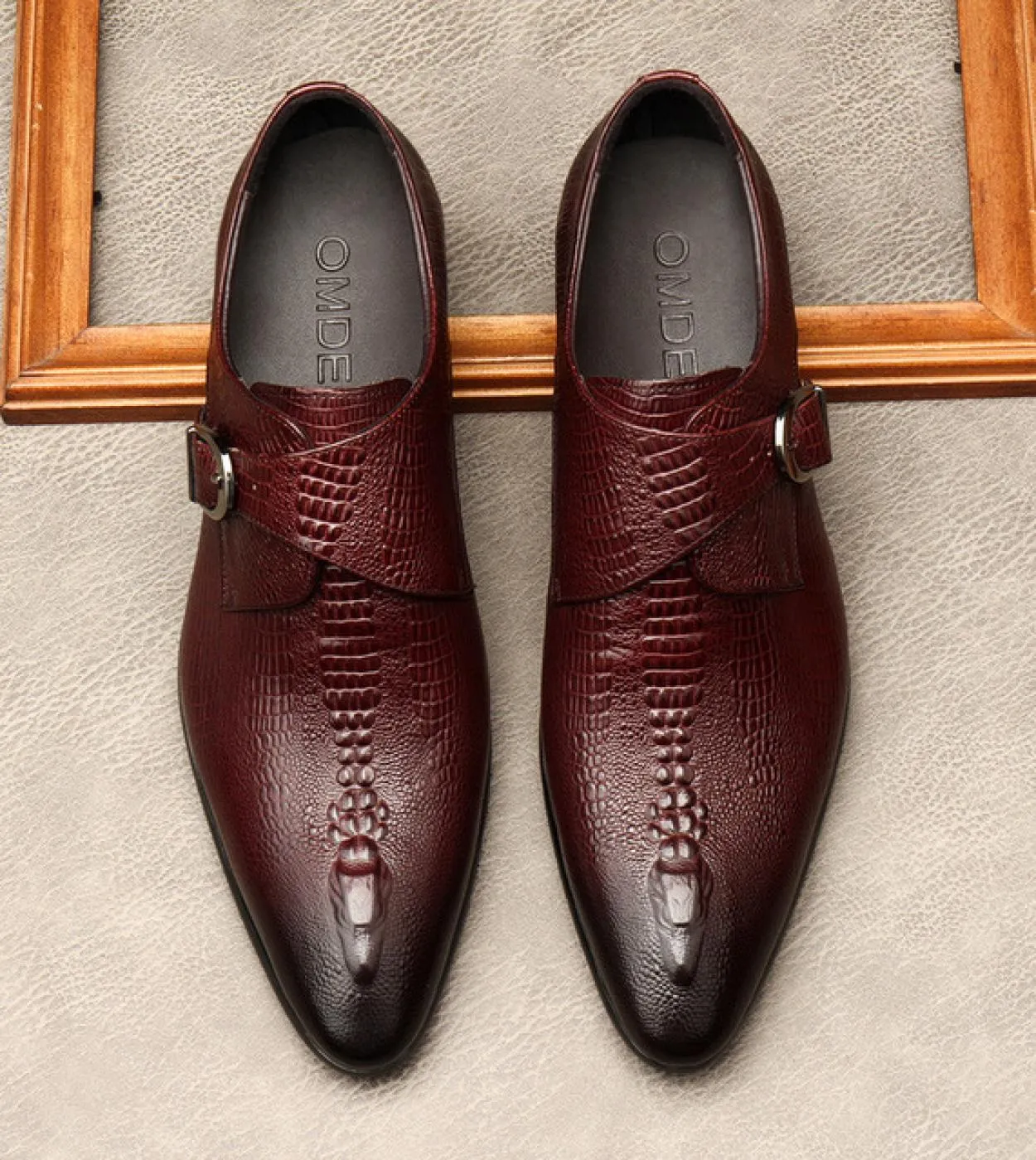 Scarpe Oxford da uomo italiane di lusso da sposa in vera pelle modello coccodrillo fatte a mano scarpe eleganti nere piatte moca