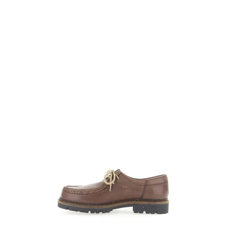 Scarpe stringate