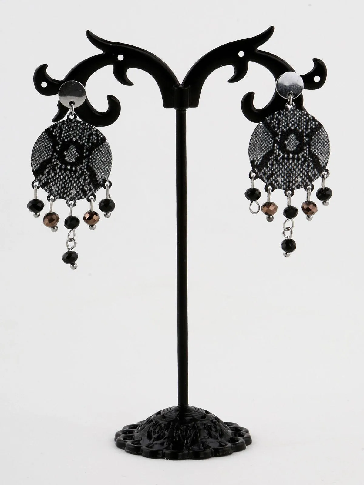 Solada Boucles d'oreilles avec pendentifs et perles