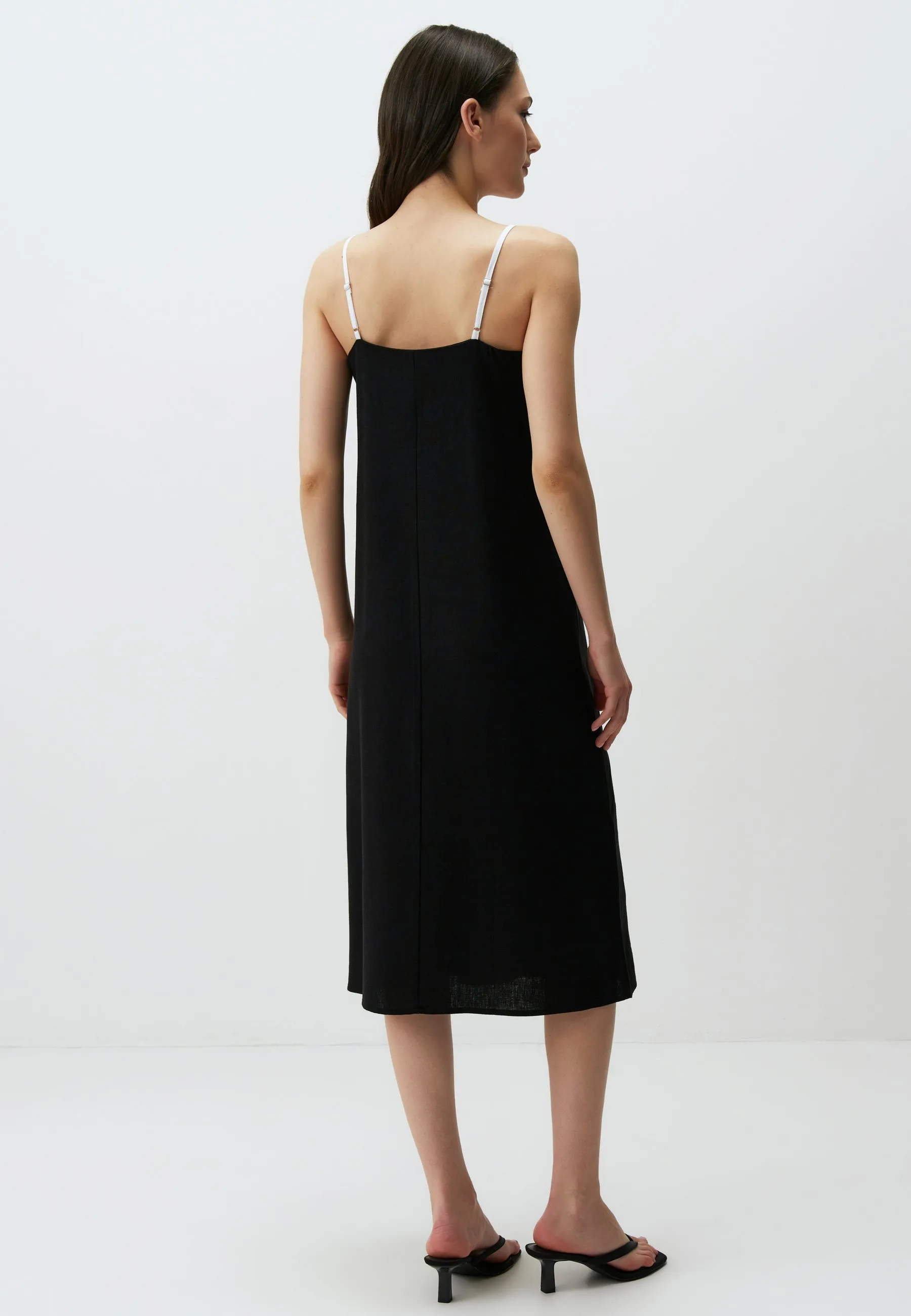 STRAPPY-NECK MIDI - Vestito estivo