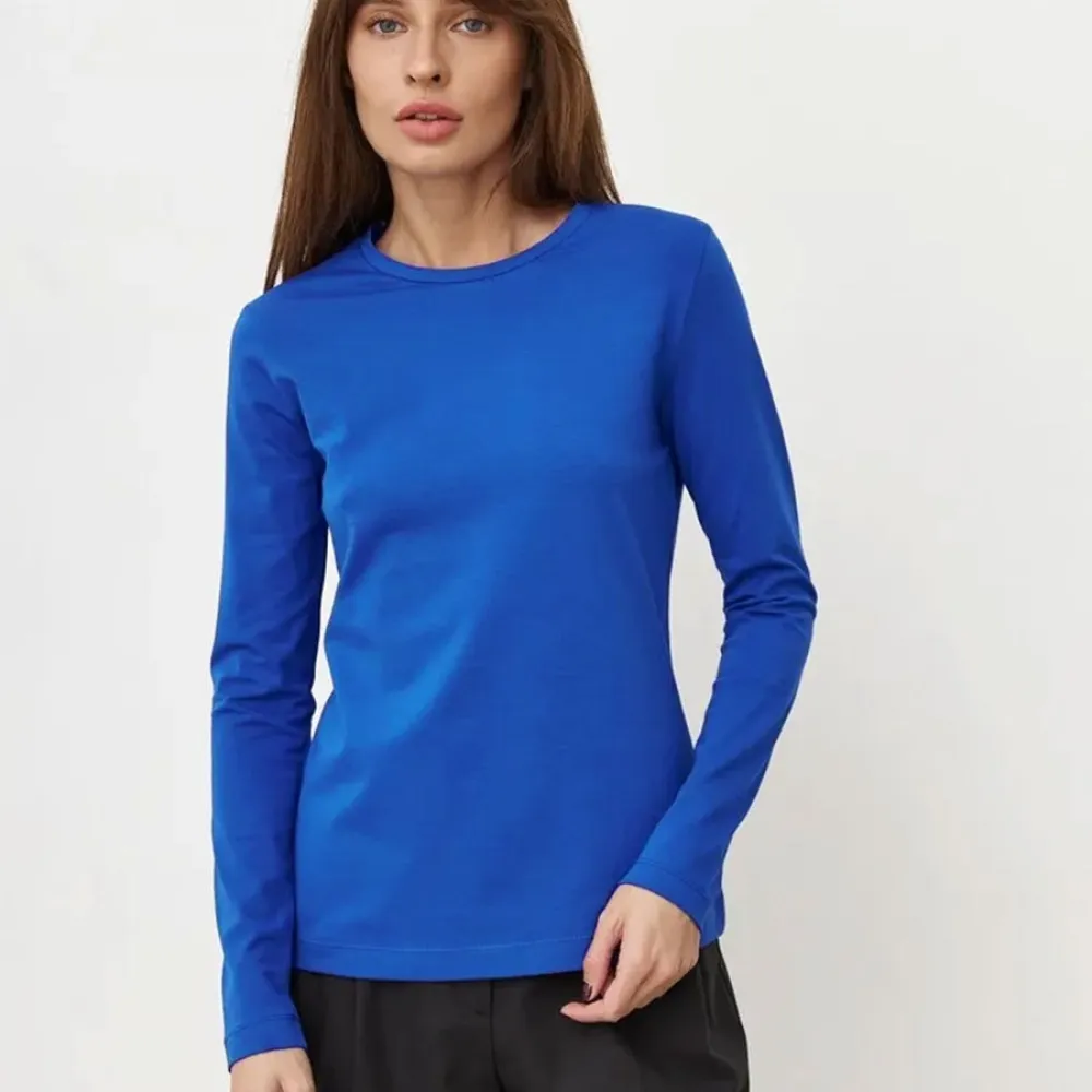 T-shirt in puro cotone Europa e America 2024 Primavera Nuove donne Moda Resto Versatile Pendolarismo Pullover Girocollo Lon
