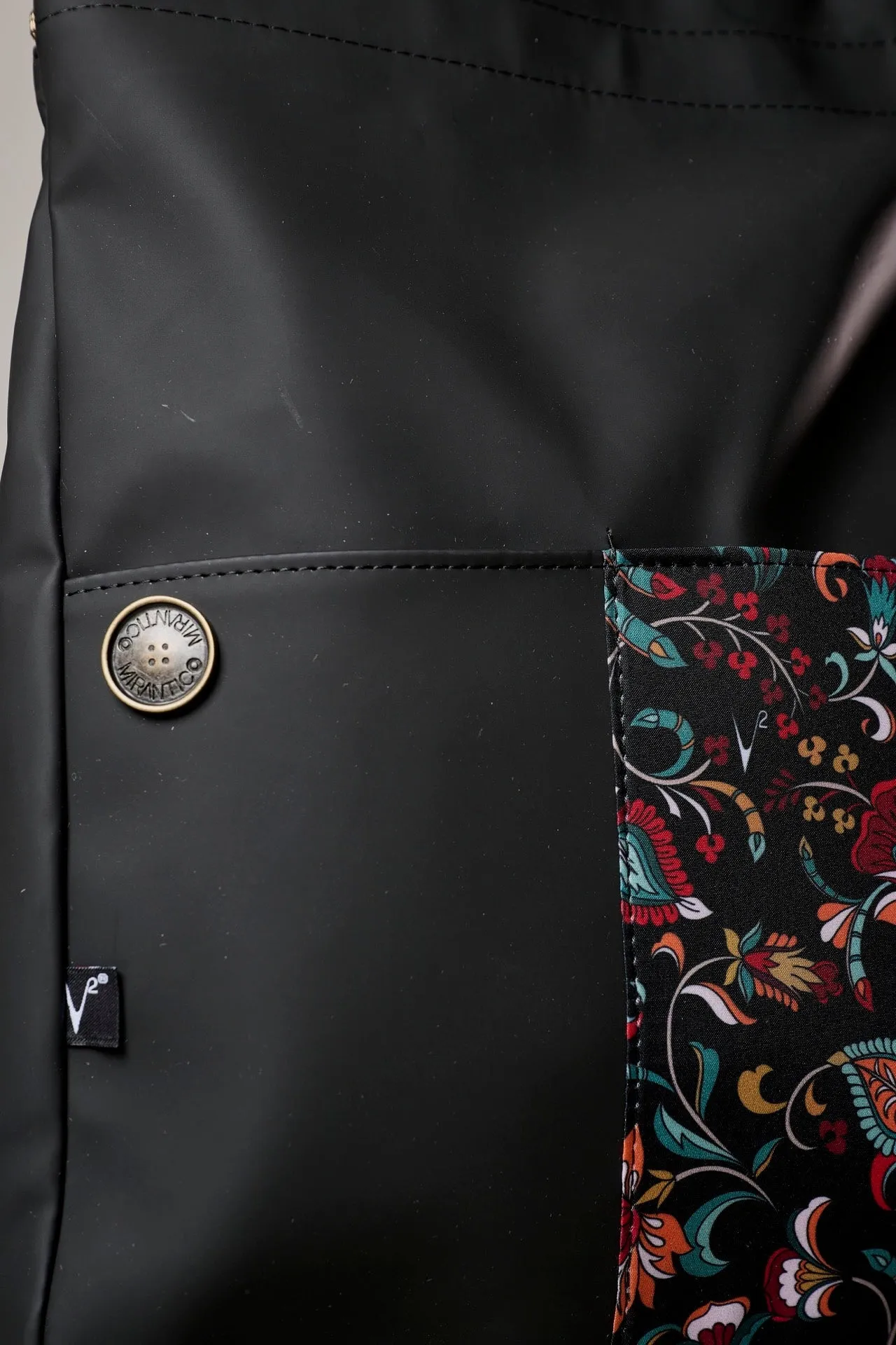 V2 x Mirantico - Zaino Memo Bag Nero con Tasca in tessuto Paisley Nero