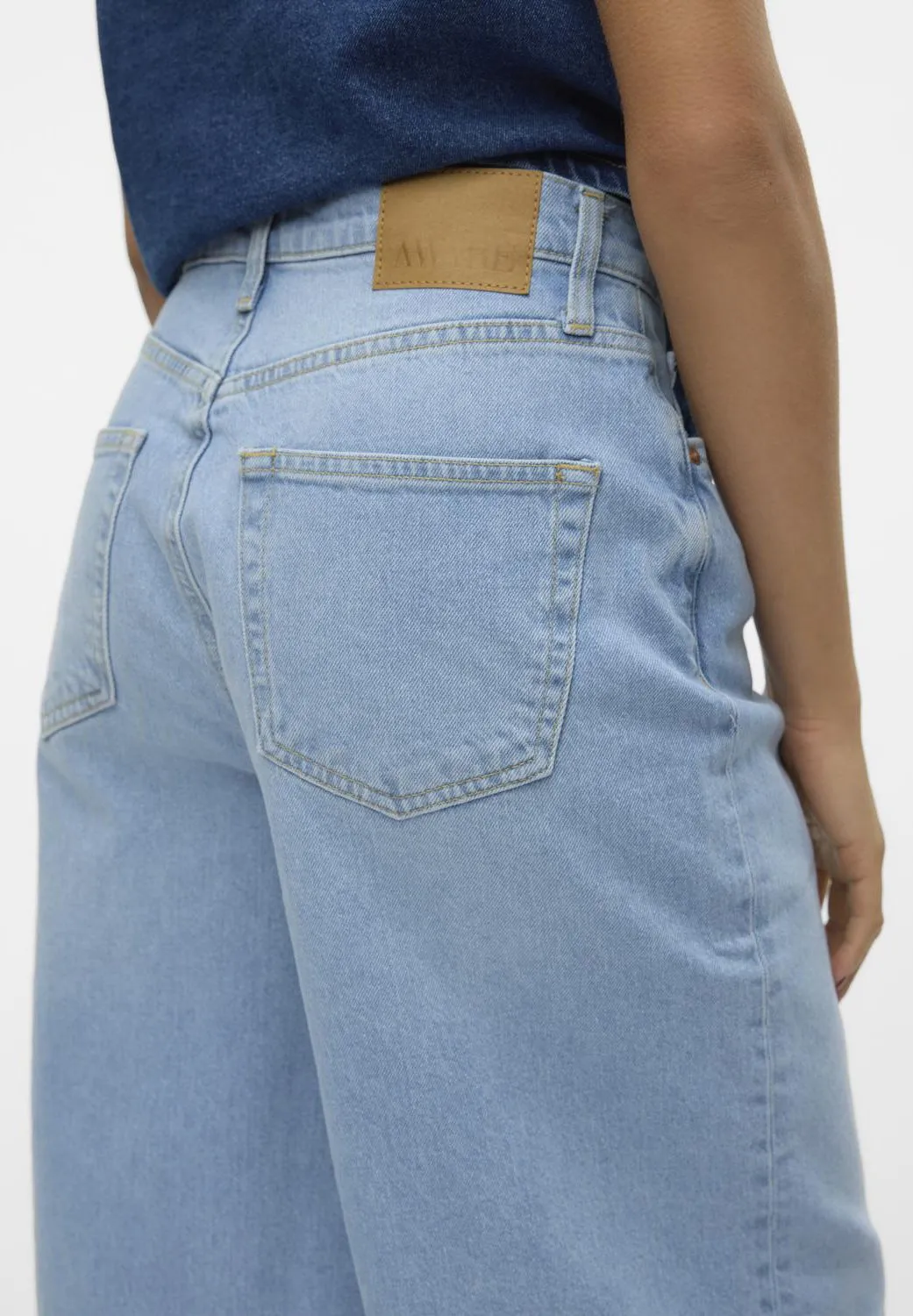 VMROWENA LONG WIDE - Shorts di jeans